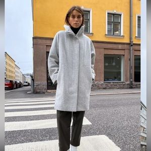NWT Aritzia Wilfred Savoy Coat